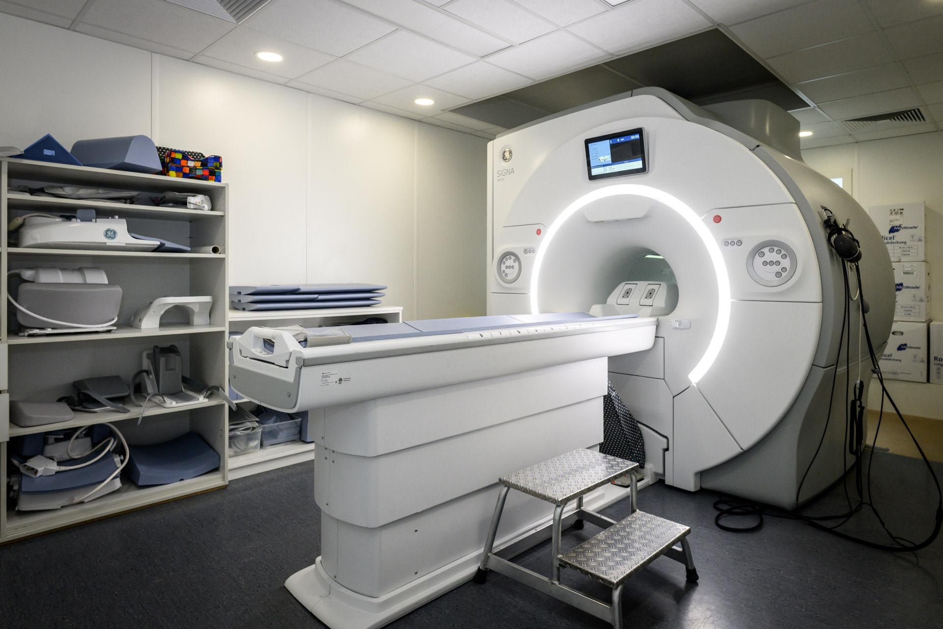 Magnetresonanztomograph